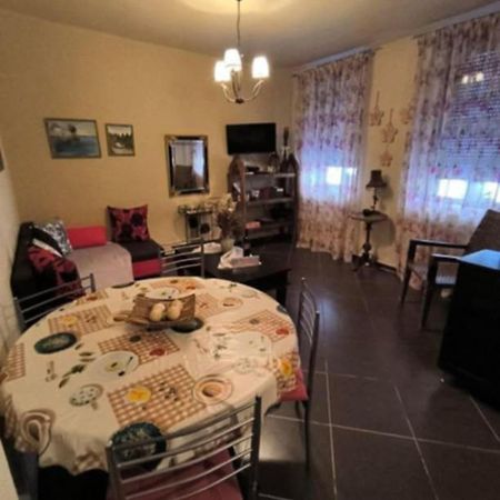 Cozy Apartment Alexandros Near Aqueduct Kavála Ngoại thất bức ảnh